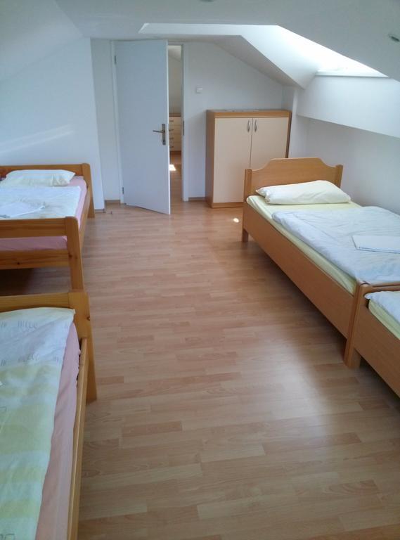 Bed And Breakfast Spelca Pivka Δωμάτιο φωτογραφία